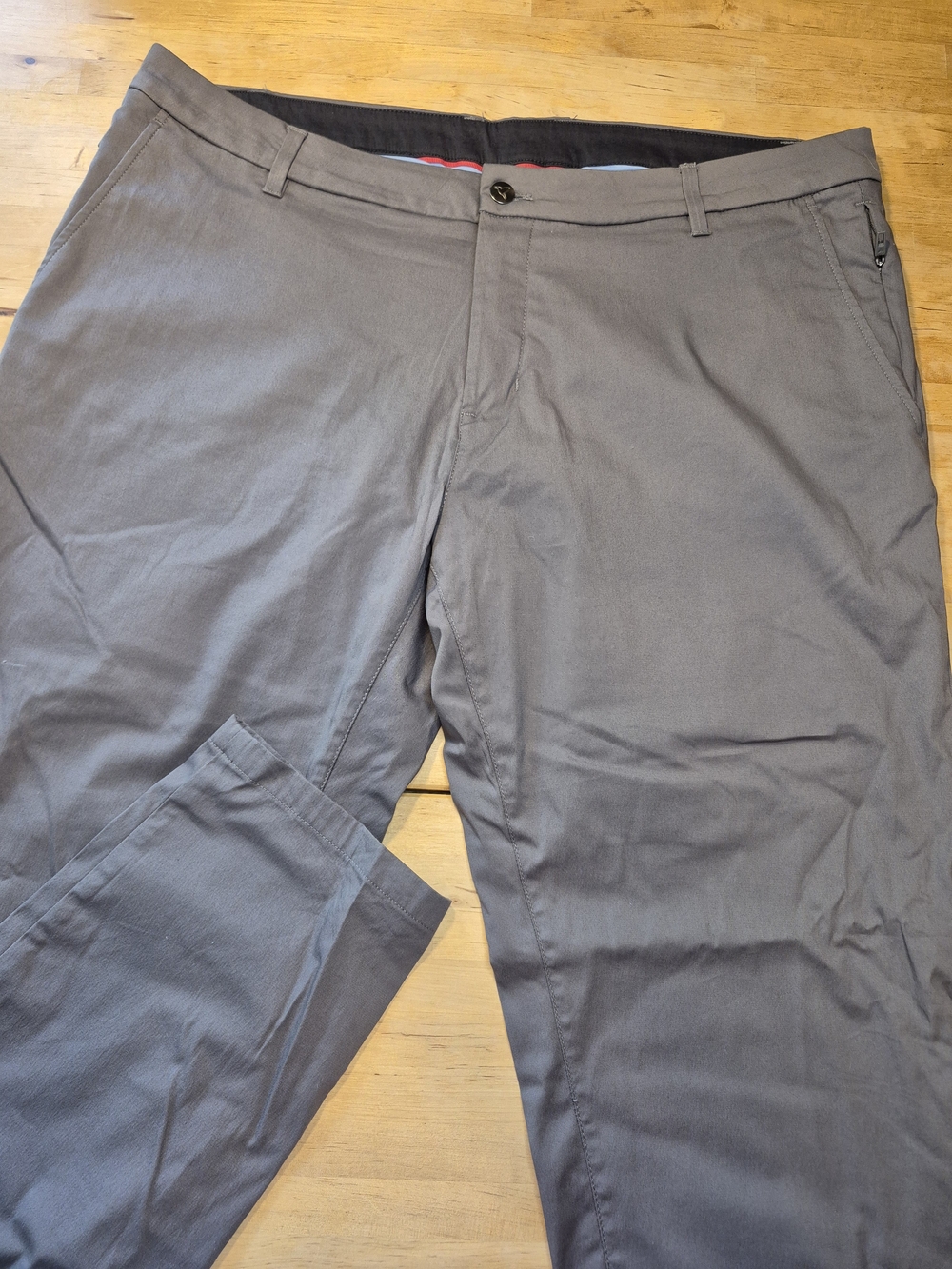 Birddogs Men's Charcoal Gray Chino Pants